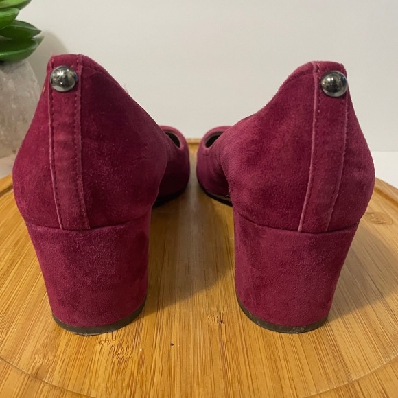 Donald Pliner Corin Suede Block Heel Pumps Women's 9.5 Chic Burgundy Career Shoe - Picture 5 of 10